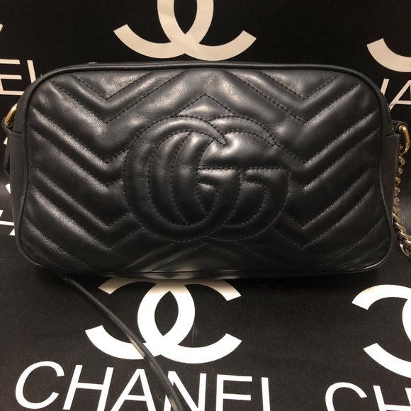 GG Marmont Camera small quilted leather shoulder bag - Picture 6 of 8